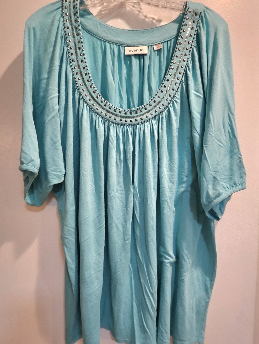 The Avenue Studded Beaded Scoop Neck Tunic - Turquoise Shoet Sleeve Sz 26/28